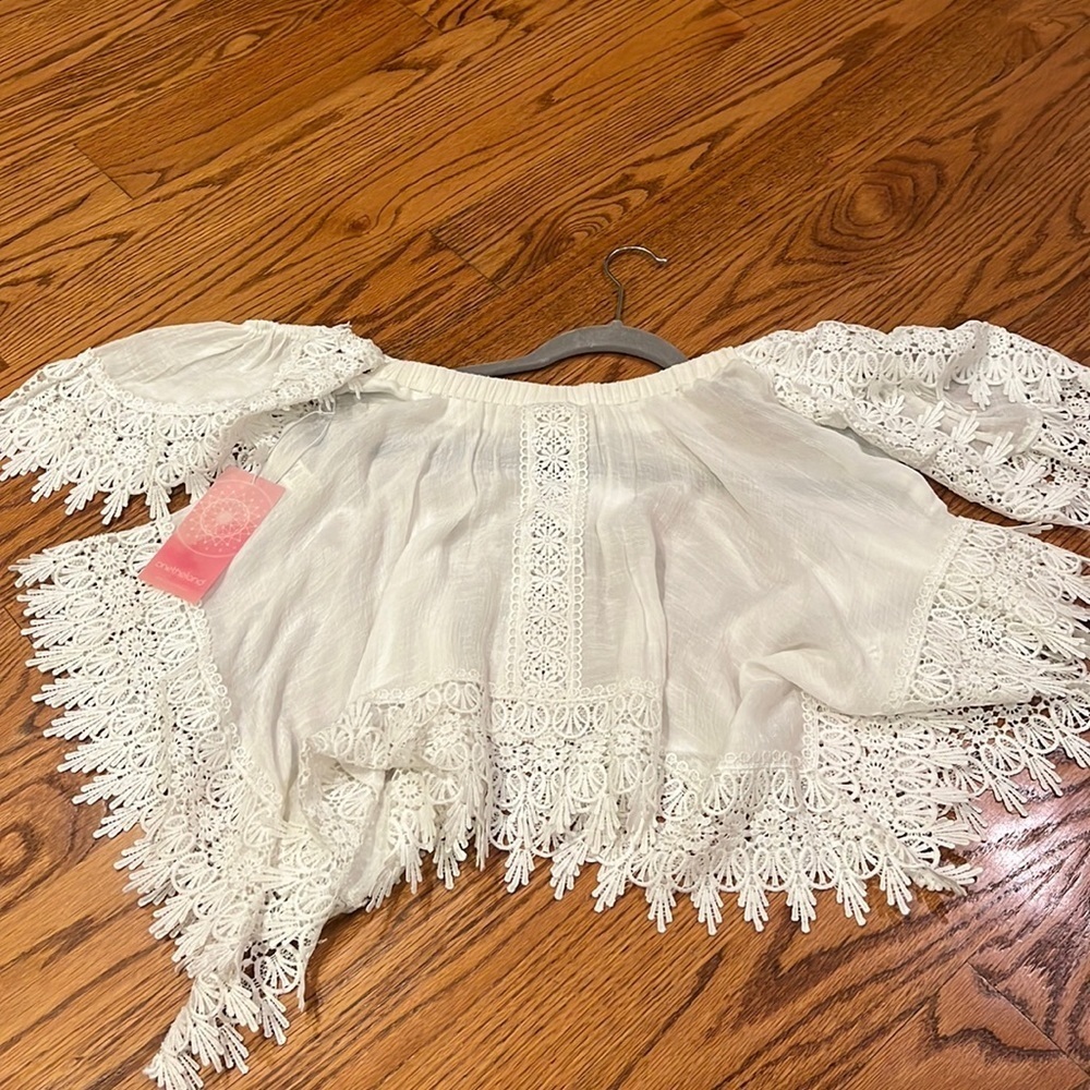 NWT Onetheland Woman’s White Blouse With Crochet Accents Size S